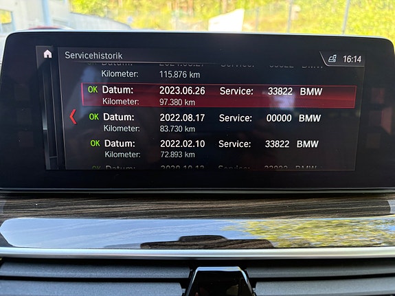 BMW 520d 13 of 15