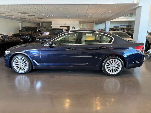 BMW 520d 2 of 5