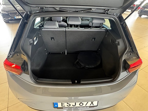 Volkswagen ID.3 6 of 9