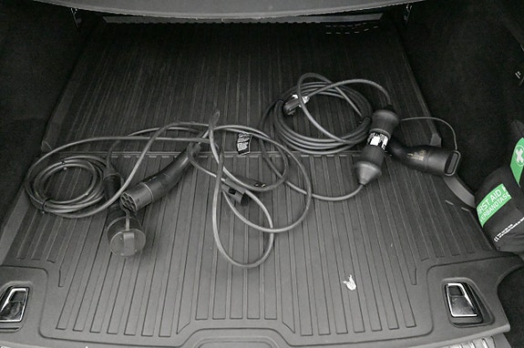 Volvo V90 24 of 27