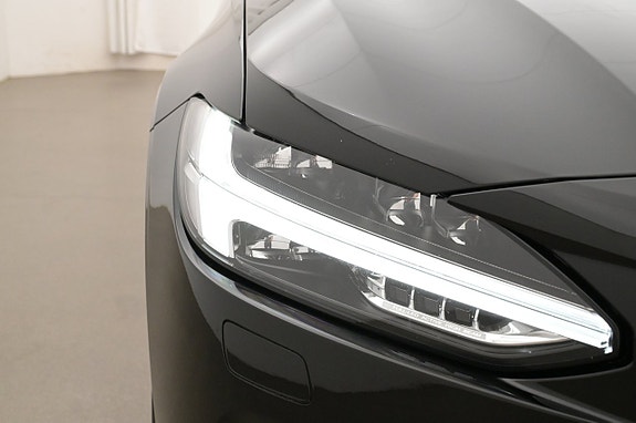 Volvo V90 26 of 27
