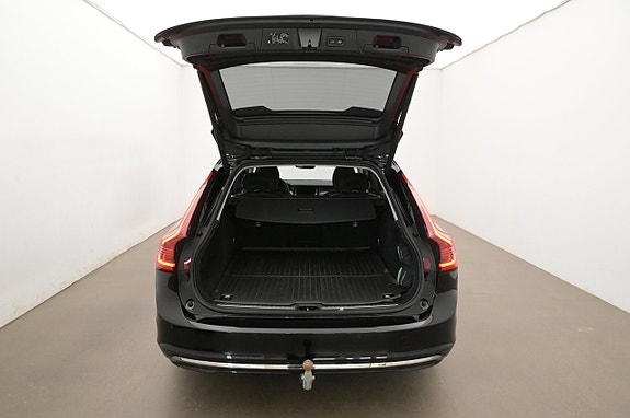 Volvo V90 22 of 27