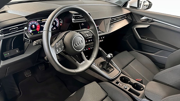 Audi A3 7 of 17