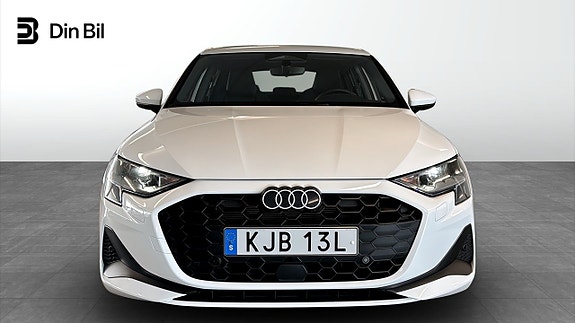 Audi A3 4 of 17