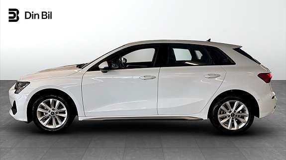 Audi A3 2 of 17