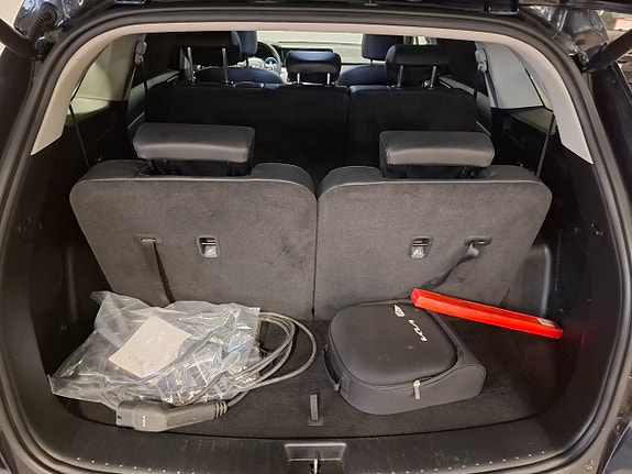 Kia Sorento 10 of 23