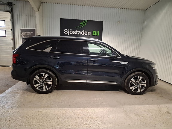 Kia Sorento 6 of 23