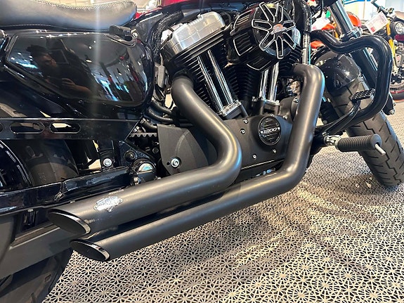 Harley-Davidson FORTY-EIGHT *Screamin' Eagle* 2 of 5