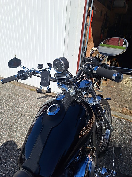 Harley-Davidson Super Glide 4 of 4