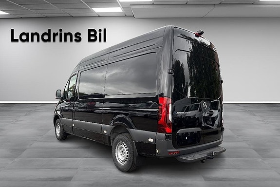 Mercedes-Benz eSprinter 420 6 of 14
