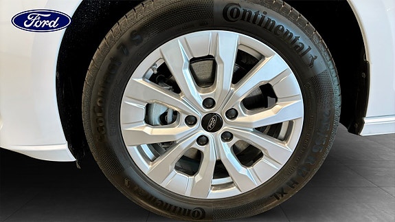 Ford Transit Connect 9 of 9