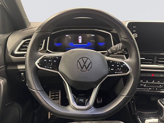 Volkswagen T-Roc 10 of 22