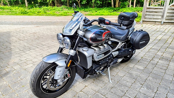 Triumph ROCKET 3 GT 2 of 3