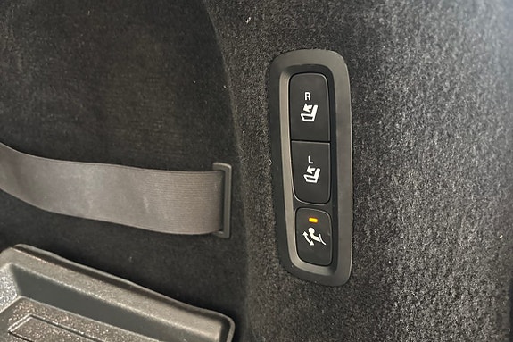 Volvo V90 Cross Country 19 of 21