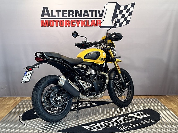 Triumph SCRAMBLER 400XC 2 of 5