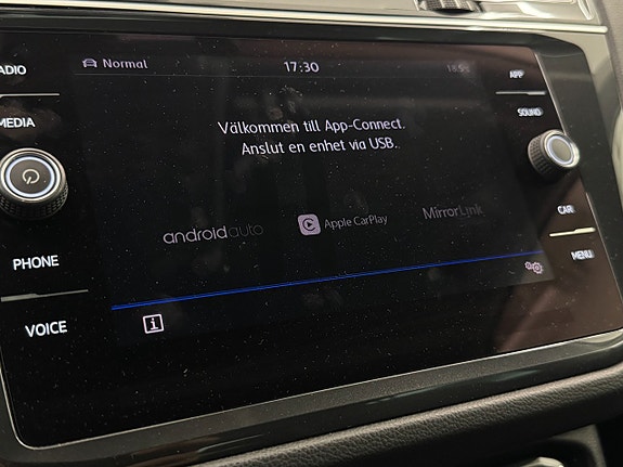 Volkswagen Tiguan 15 of 19