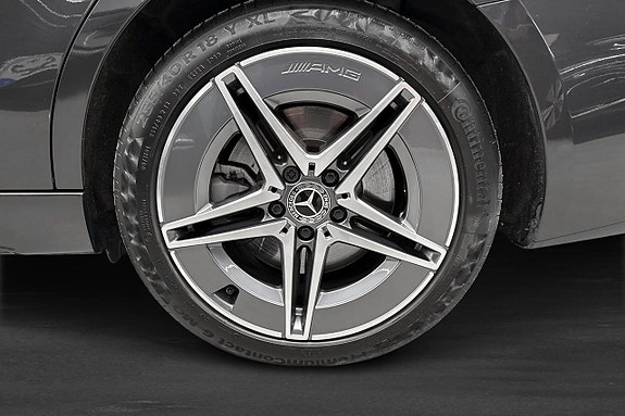 Mercedes-Benz C300 e 5 of 5
