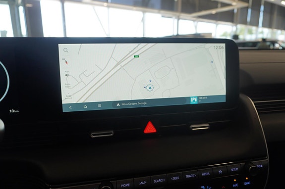 Hyundai Ioniq 5 3 of 12