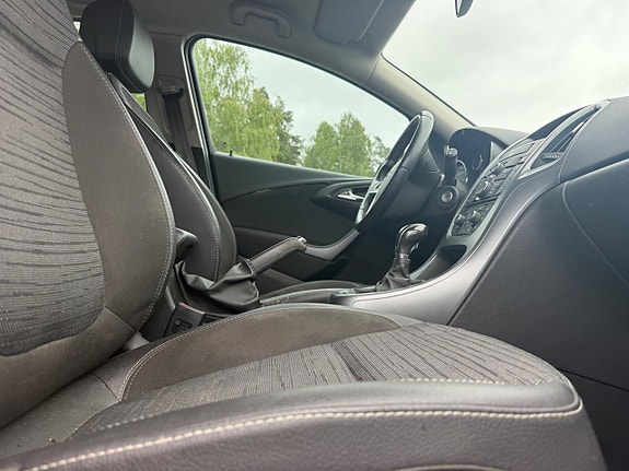Opel Astra 11 of 17