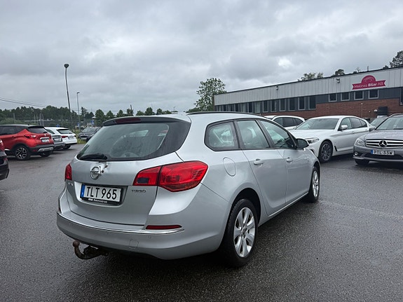 Opel Astra 6 of 17