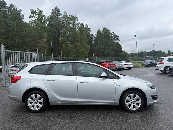 Opel Astra 3 of 5