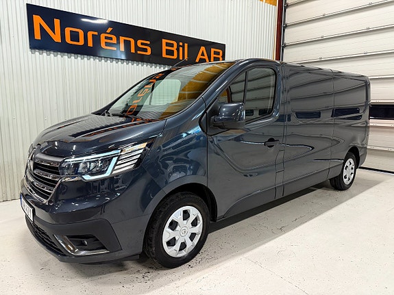Renault Trafic 2 of 11