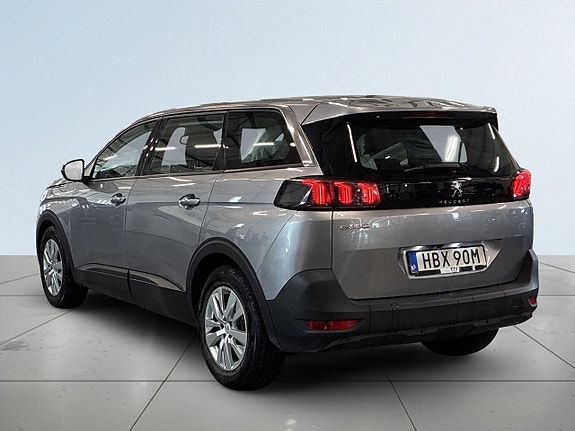 Peugeot 5008 5 of 5