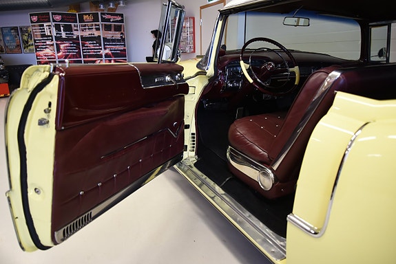 Cadillac Coupé DeVille 20 of 30