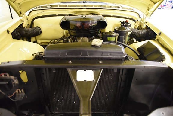 Cadillac Coupé DeVille 17 of 30
