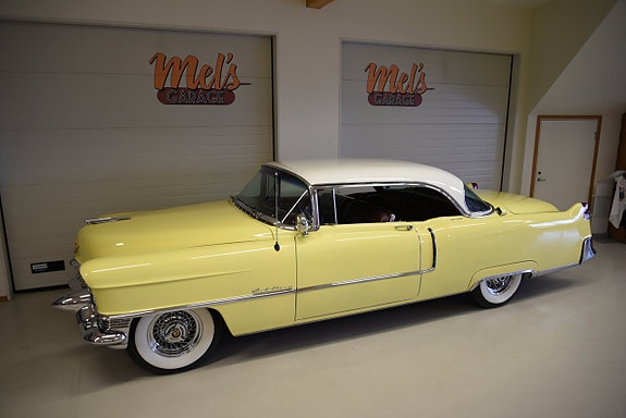 Cadillac Coupé DeVille 12 of 30