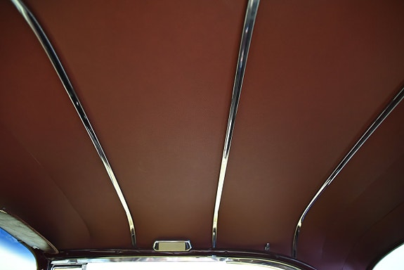 Cadillac Coupé DeVille 26 of 30