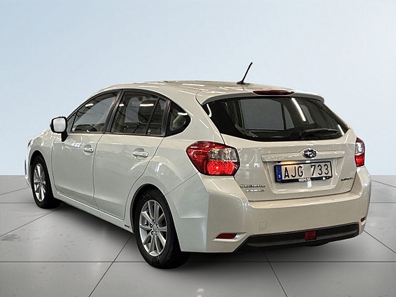 Subaru Impreza 5 of 5