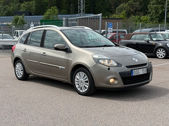 Renault Clio 2 of 5