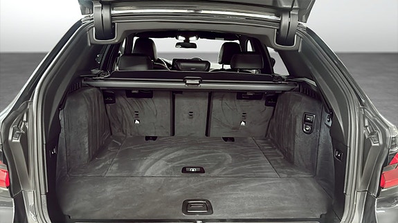 BMW 520 10 of 12
