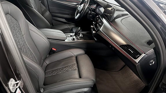 BMW 520 3 of 5