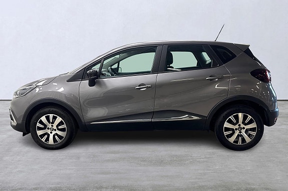 Renault Captur 2 of 5