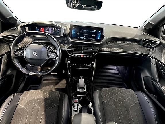 Peugeot e-208 6 of 19