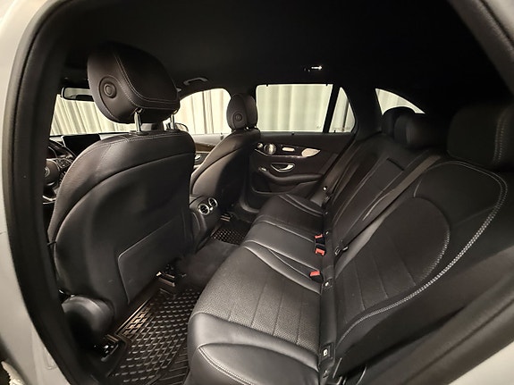 Mercedes-Benz GLC220 d 9 of 16