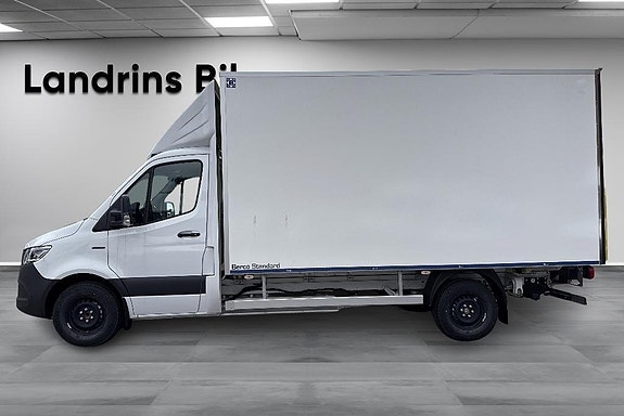 Mercedes-Benz eSprinter 420 4 of 14