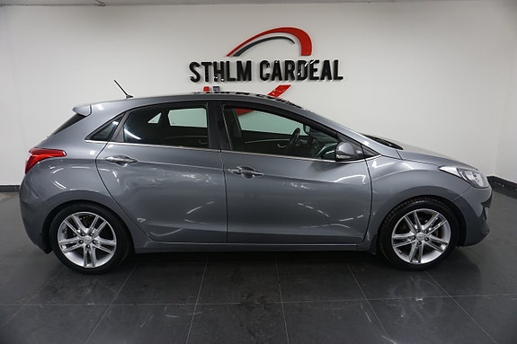 Hyundai i30 4 of 5