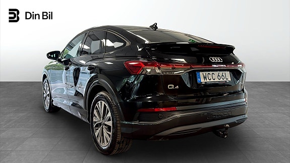 Audi Q4 Sportback e-tron 3 of 5