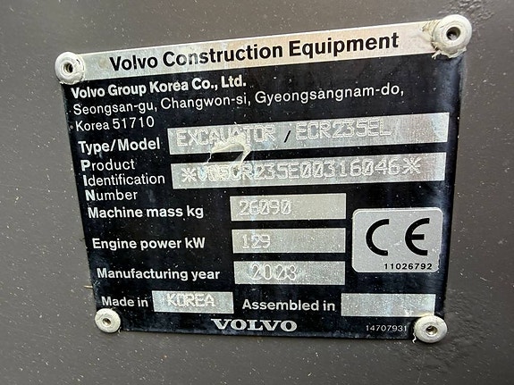 Volvo ECR 235 EL 8 of 9