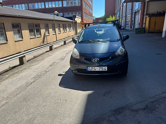 Toyota Aygo 5 of 5