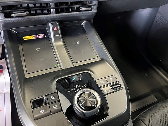 Subaru E-Outback 9 of 11