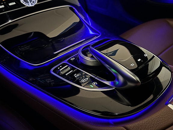 Mercedes-Benz E220 d 12 of 24