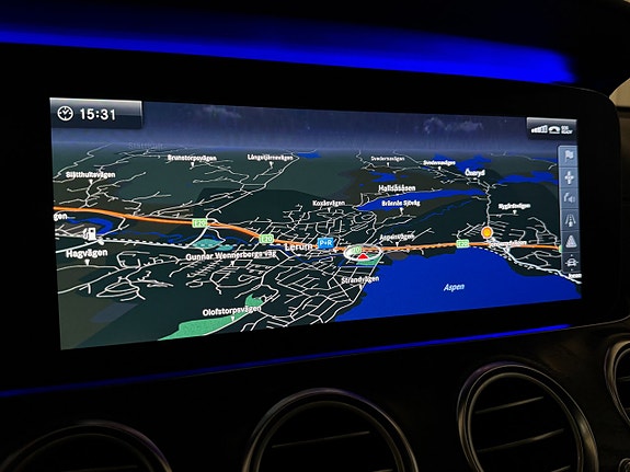 Mercedes-Benz E220 d 15 of 24