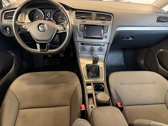 Volkswagen Golf-Serie 11 of 13