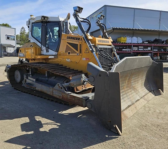 Liebherr PR 736 05 LGP 4 of 12
