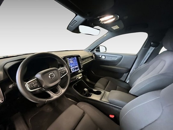 Volvo EX40 10 of 20