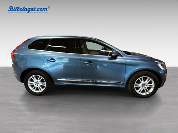 Volvo XC60 4 of 5